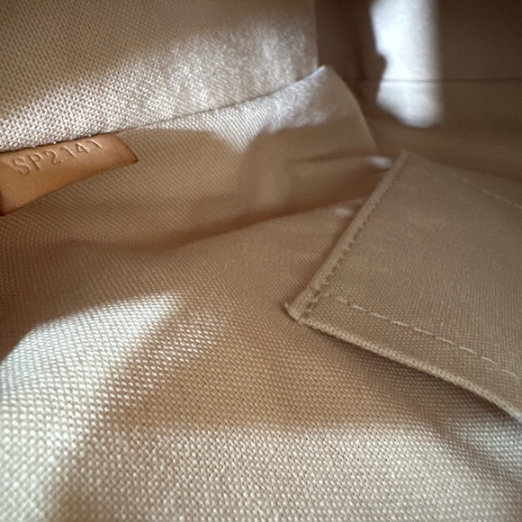 🔥Authentic Louis Vuitton Siracusa in Gm size🔥 - Picture 15 of 15